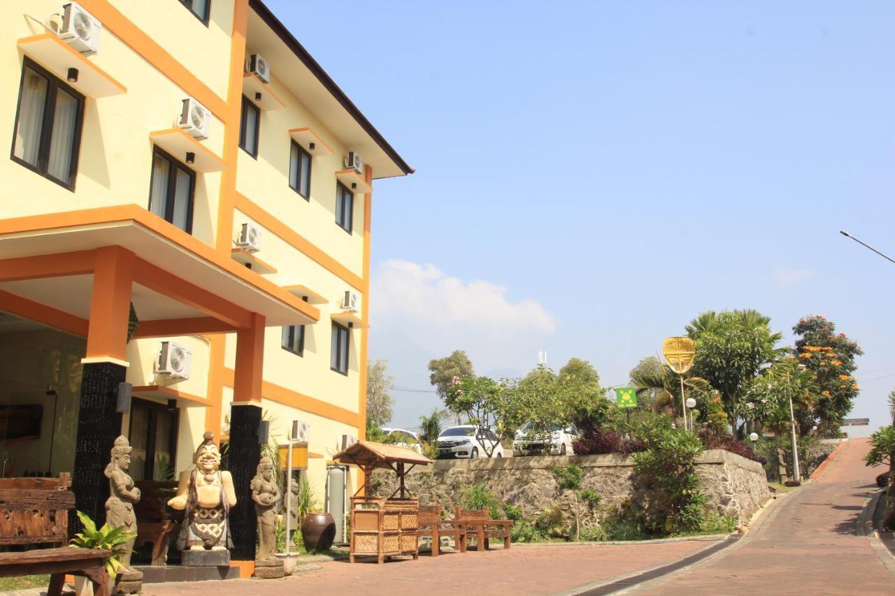 Ciptaningati Hotel Batu  Exteriér fotografie